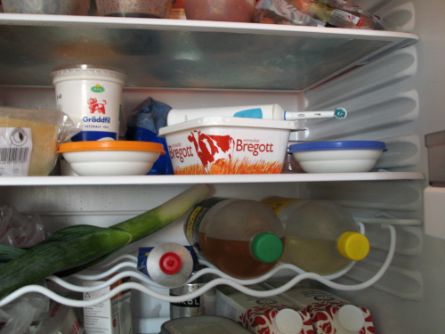 Det var någonting konstigt i kylskåpet imorse.